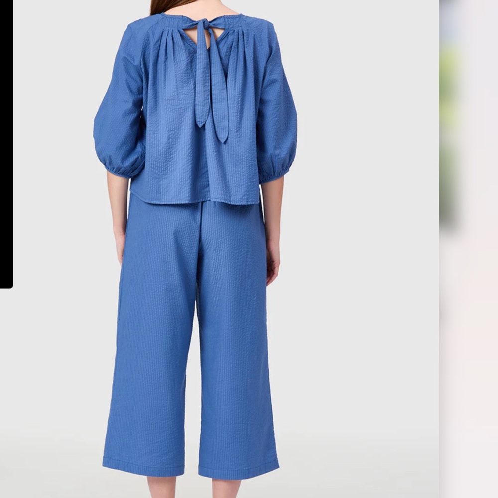 Livro Travel Top & Wide Leg Pant Set